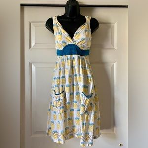 Mata Traders White Pineapple Sleeveless Dress, XS